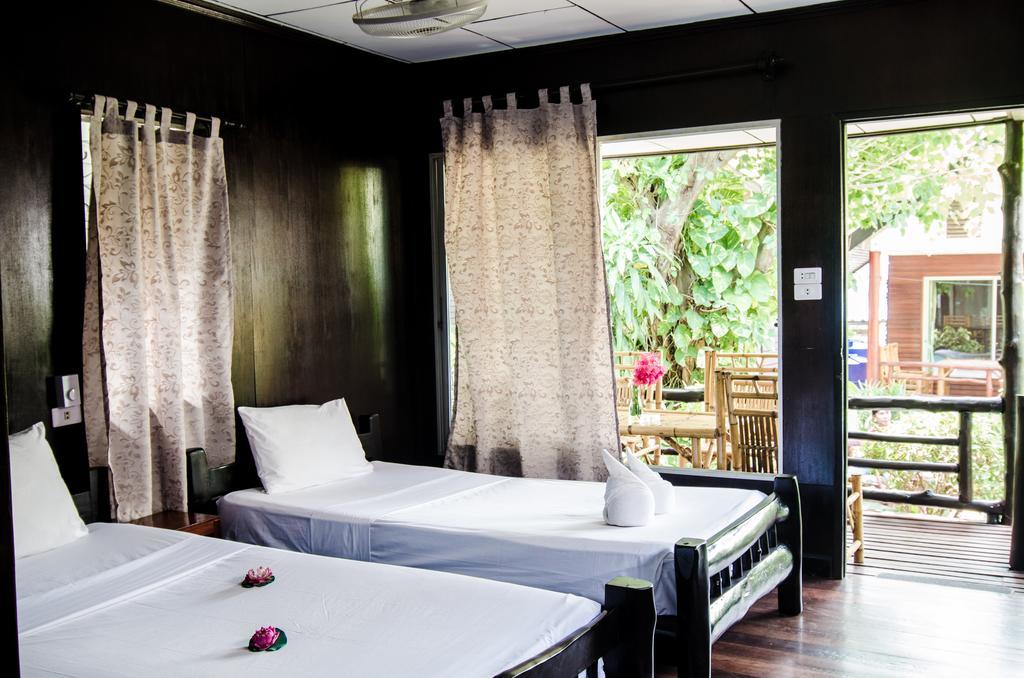 Sea Garden Hostels Haad Rin Exterior photo