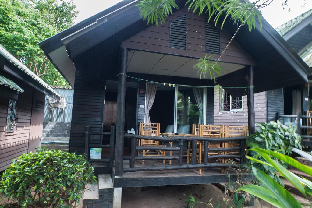 Sea Garden Hostels Haad Rin Exterior photo
